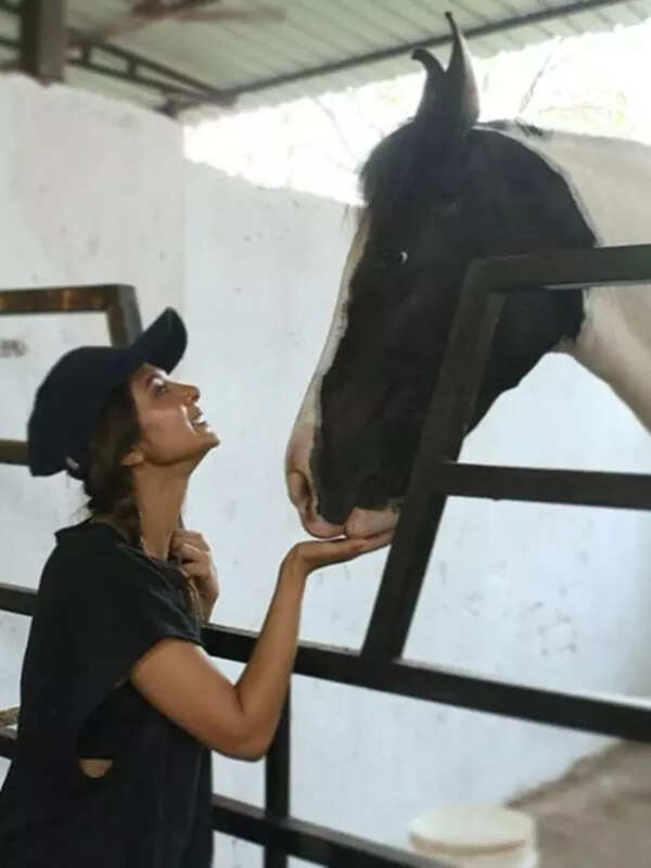 Jennifer Winget's heartwarming bond with animals shines in these adorable photos
